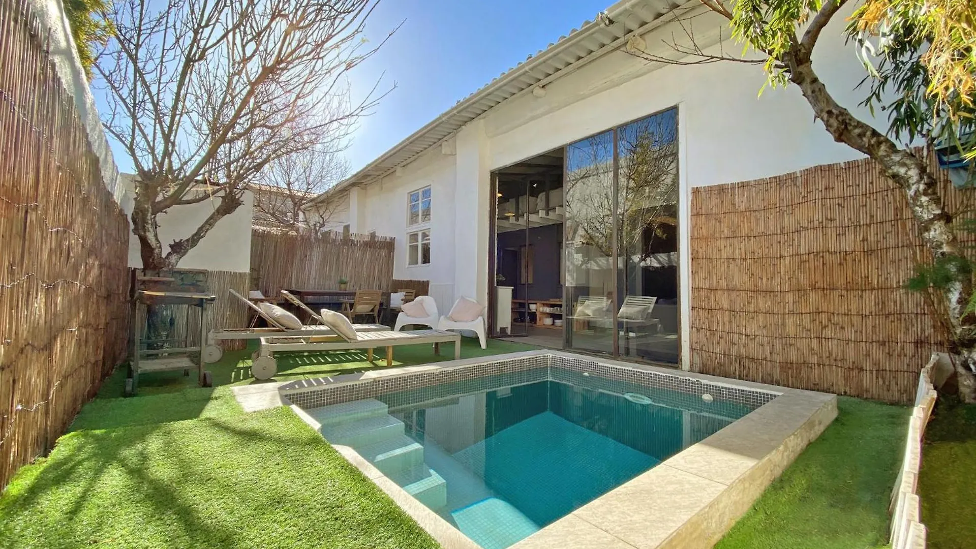 Fridays Flats Casa Lavander Barcelona Villa