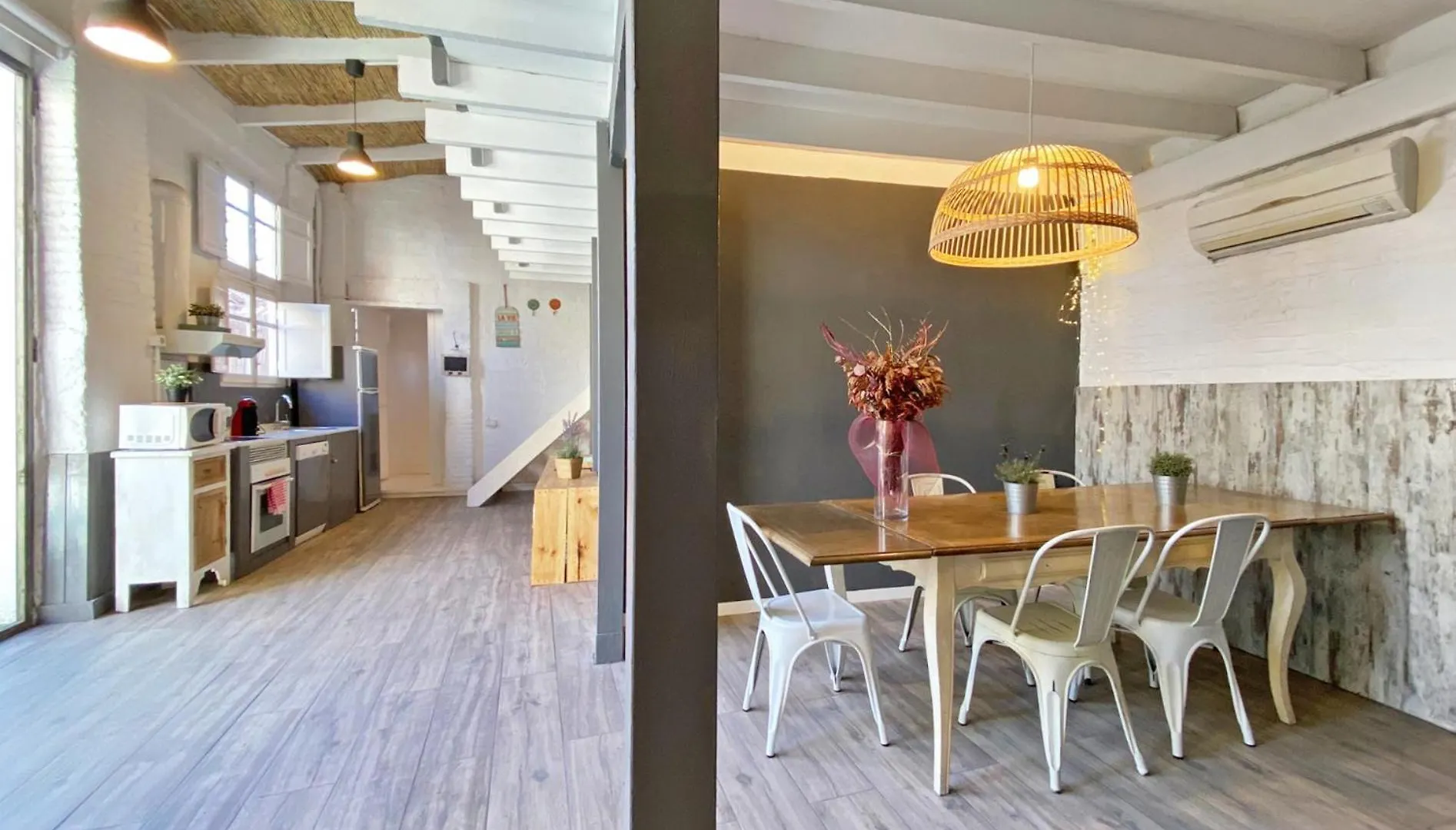 Villa Fridays Flats Casa Lavander Barcelona