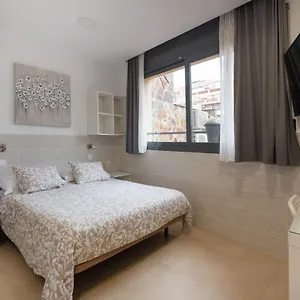 Гостевой дом House, Барселона